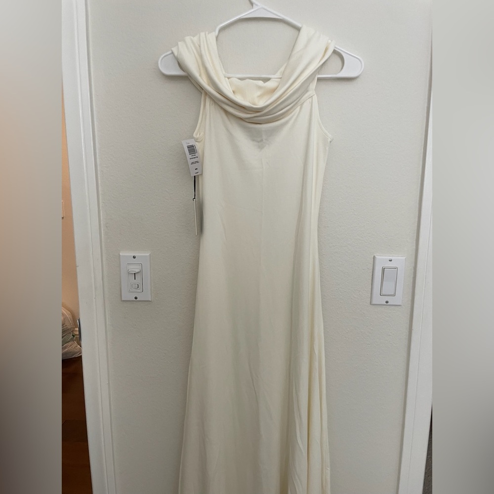 NEW Aritzia Babaton Cream Cowl Neck Sleeveless Gown